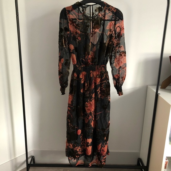 BNWT Zara midi dress - Picture 2 of 3